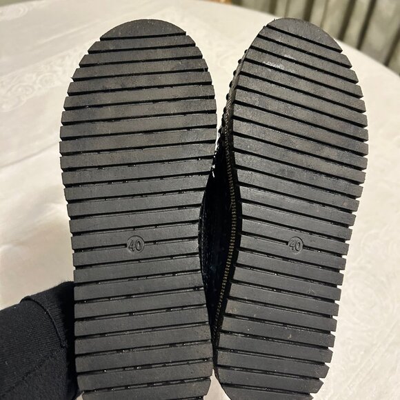 Black Iridescent Sequin Slip-On Platform Sneakers. - Picture 6 of 6